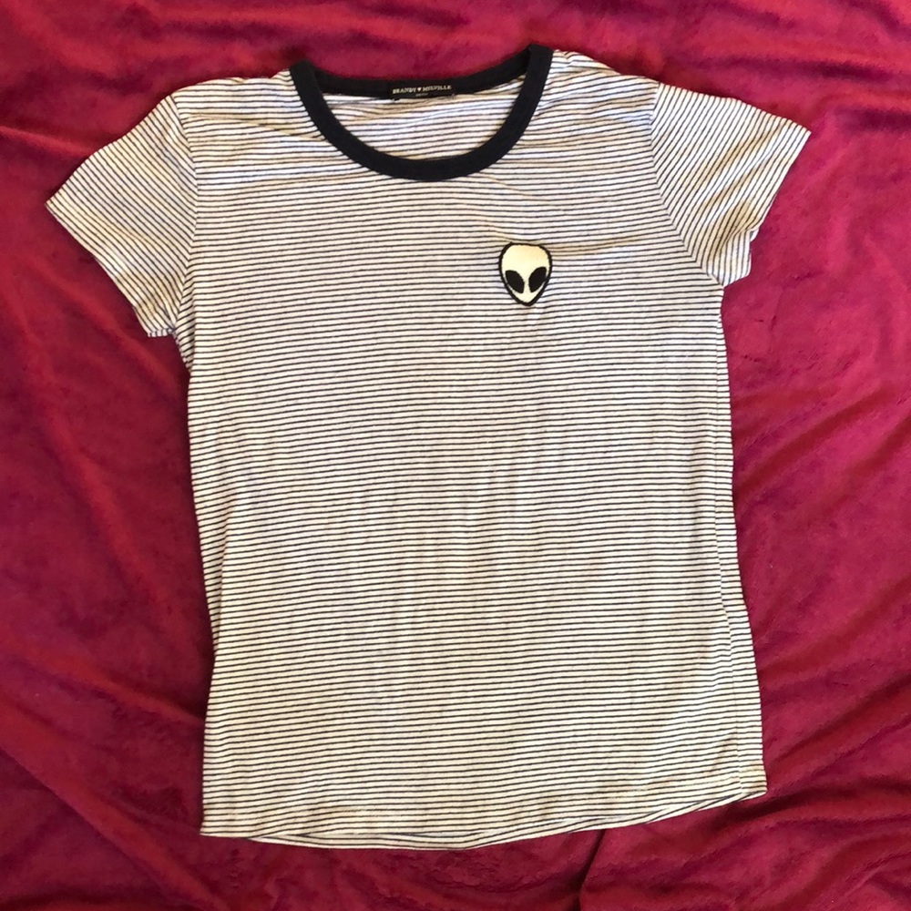 alien t-shirt